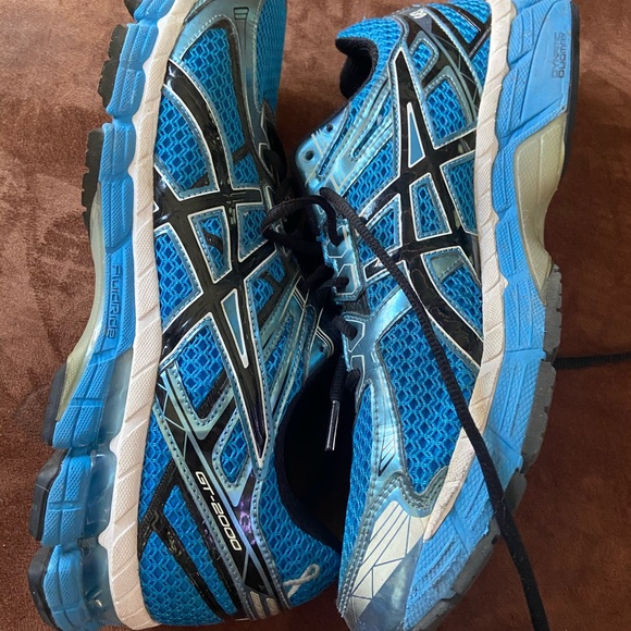 Running shoes - Picture 6 of 7